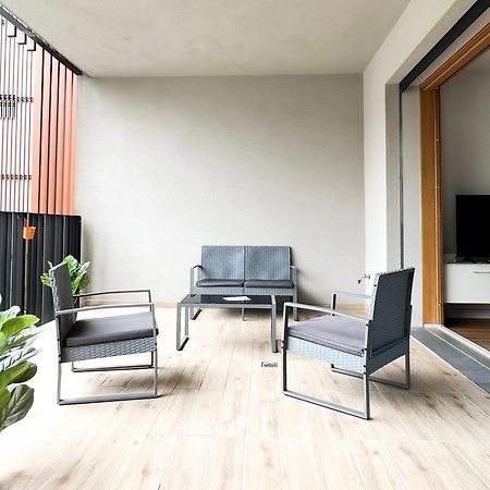 Comecasa Modern Terraced & Palestra Apartment Milano Exterior foto